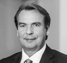 Rechtsanwalt & Fachanwalt für internationales Wirtschaftsrecht Dr. Frank Schmitz